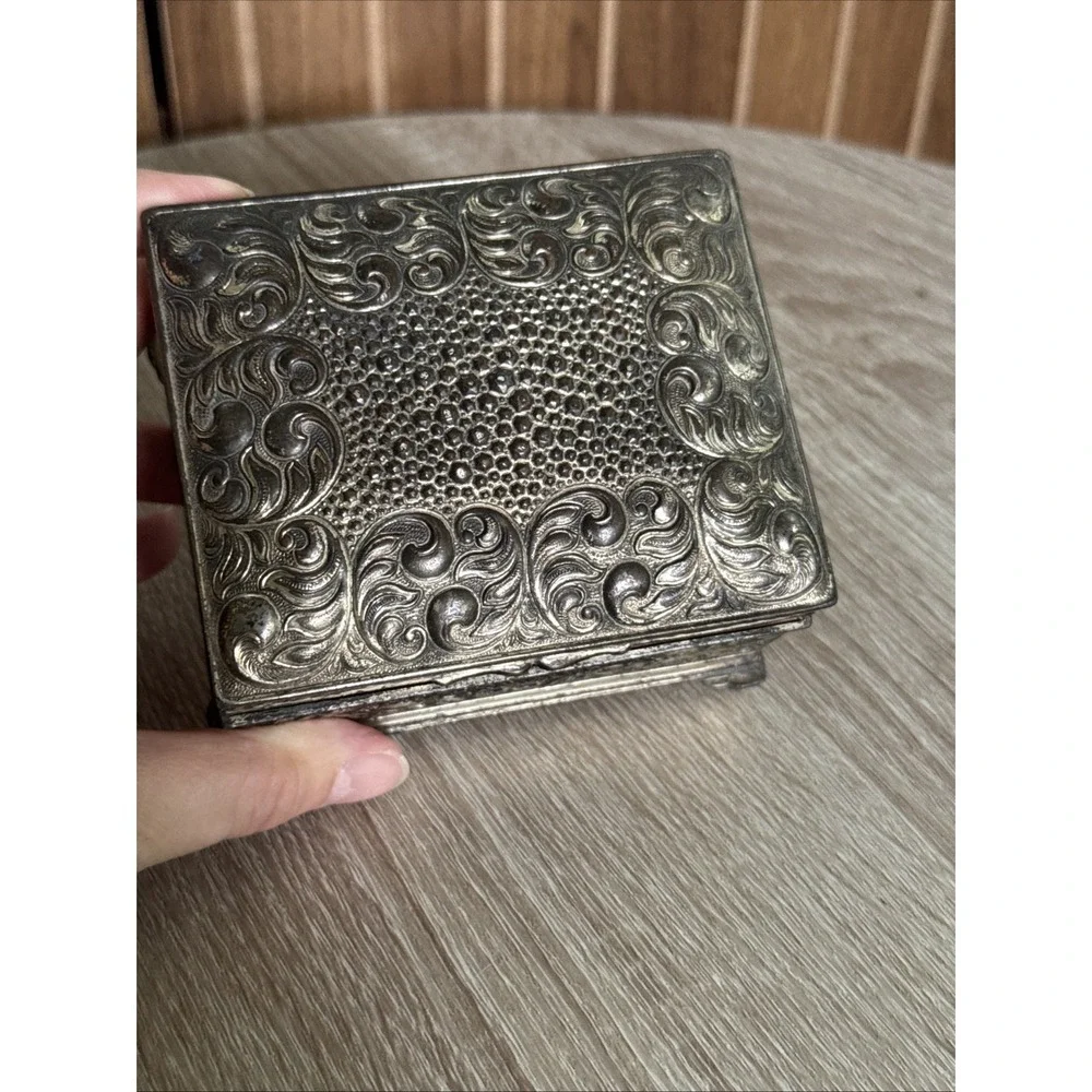 Vintage Japan Ornate Metal Trinket Box Silver Tone Floral Jewelry